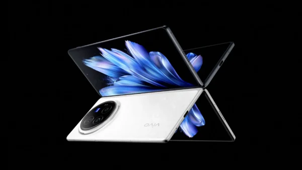 vivo X Fold3 Pro white